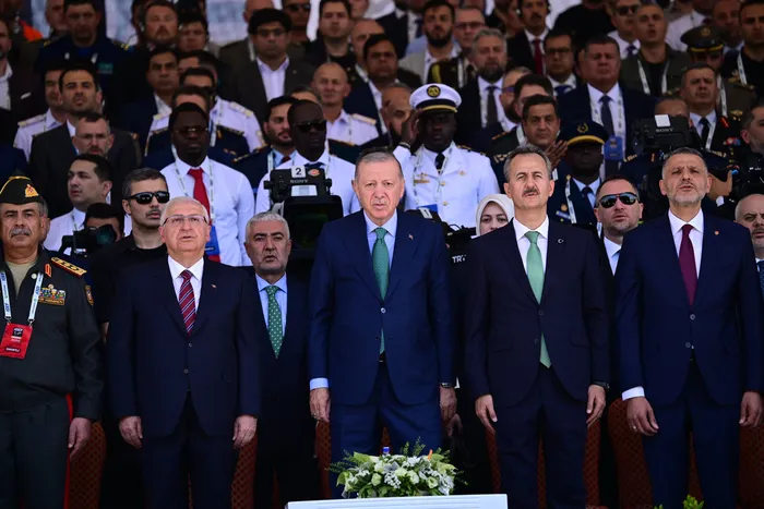 baskan-erdogan-ates-cemberiyle-kusatildik-1753180972701.jpg