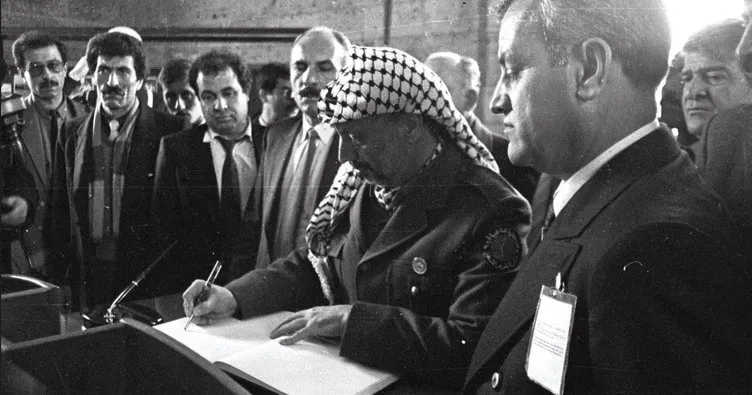Ömrünü bağımsız Filistin’e adamış lider:  Nobel barış ödüllü Yaser Arafat