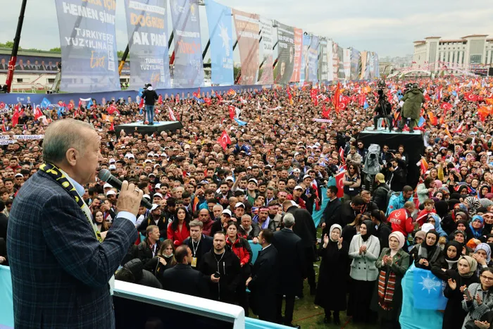 son-dakika-baskent-millet-bahcesinde-tarihi-bulusma-baskan-erdogan-14-mayista-siyasi-mevta-olacaklar-1682869718550.jpg