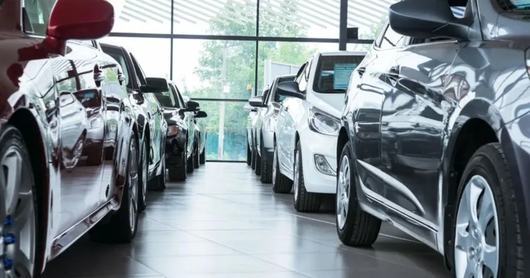 Araba fiyatları neden düşmüyor? ÖTV indirimi ile bayiler doldu ama...