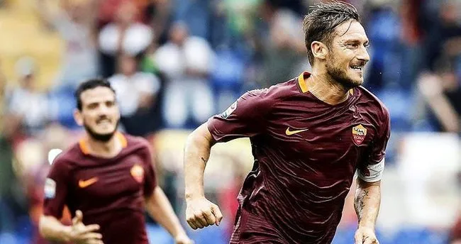 Totti 23 sezon üst üste gol attı
