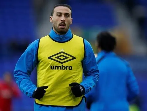 İngiltere'de Cenk Tosun krizi çıktı!