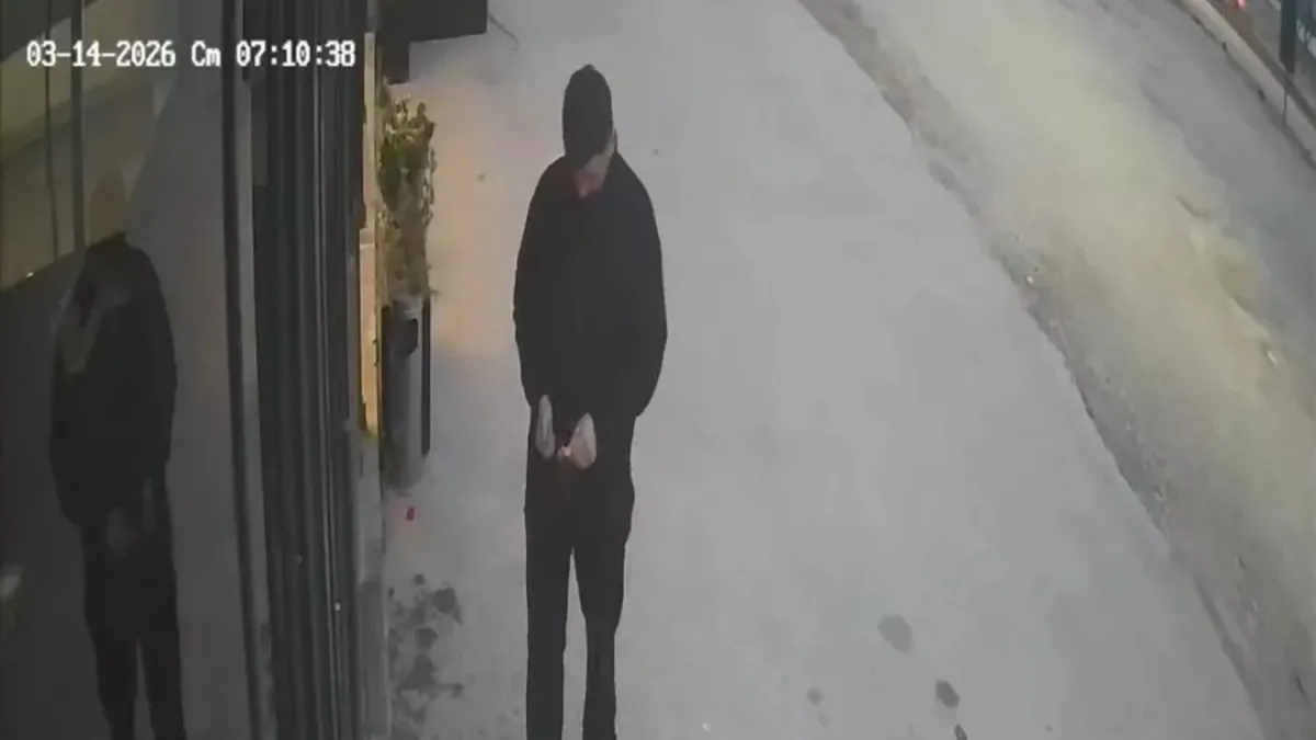 Bursa’da pizzacının şubelerine kundaklama: Eski çalışanı olduğu öğrenildi! Bursa’da pizzacının şubelerine kundaklama: Eski çalışanı olduğu öğrenildi!