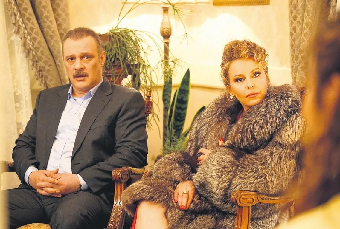 'Aile Saadeti'nin 'Harun'undan samimi açıklamalar! "Oyuncuların süsüne havasına aldanmayın"