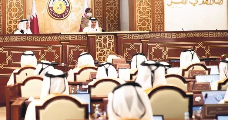 Katar ilk seçilmiş parlamentoyu açtı