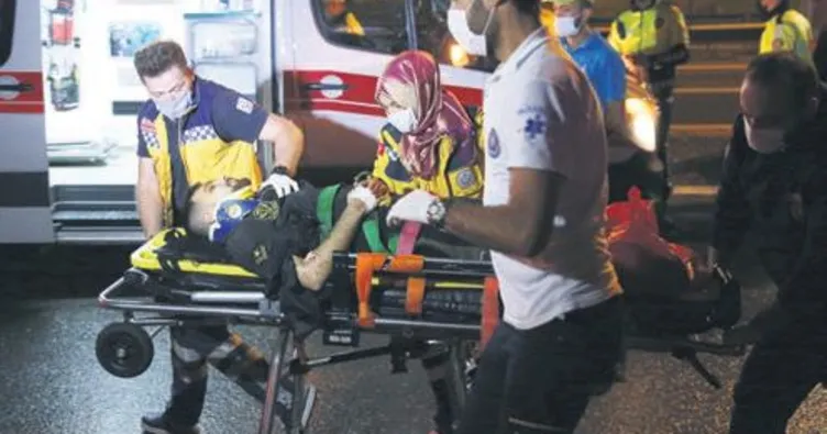 Kazada iki arkadaşın bacakları koptu