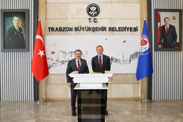buyukelci-wijnandstan-baskan-gence-ziyaret-1777895655355.jpg