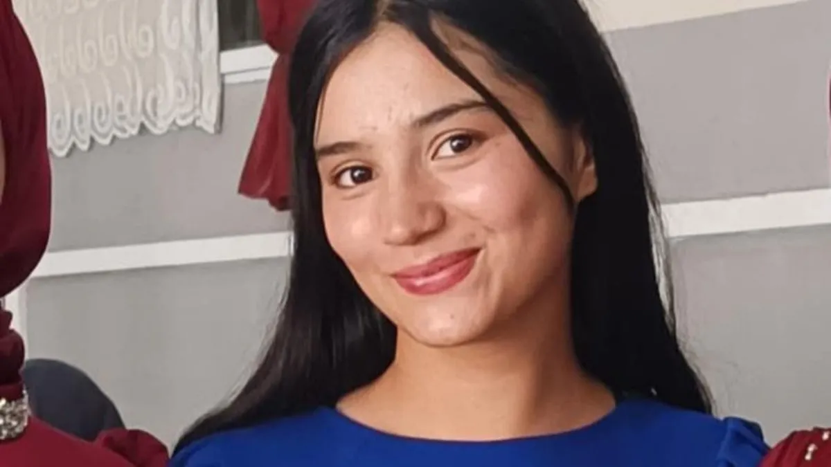 Ayçiçeği tarlasında feci ölüm: 14 yaşındaki Nursefa biçerdöverin altında can verdi Ayçiçeği tarlasında feci ölüm: 14 yaşındaki Nursefa biçerdöverin altında can verdi