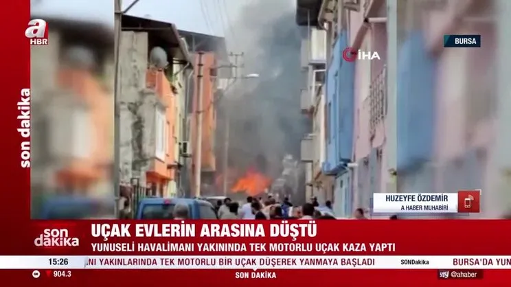 SON DAKİKA: Bursa'da korku dolu anlar: Uçak evlerin arasına düştü! İşte olay yerinden CANLI YAYIN görüntüleri | Video