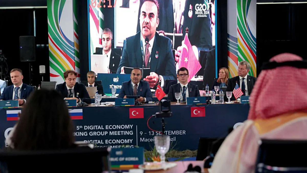 Bakan Kacır: Türkiye G20’de en uygun fiyatlı internet sağlayan 2. ülke Bakan Kacır: Türkiye G20’de en uygun fiyatlı internet sağlayan 2. ülke