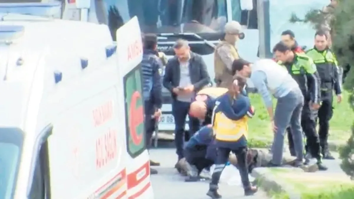 SON DAKİKA: Konsolosluk önündeki saldırıda gözaltı sayısı 10 oldu SON DAKİKA: Konsolosluk önündeki saldırıda gözaltı sayısı 10 oldu