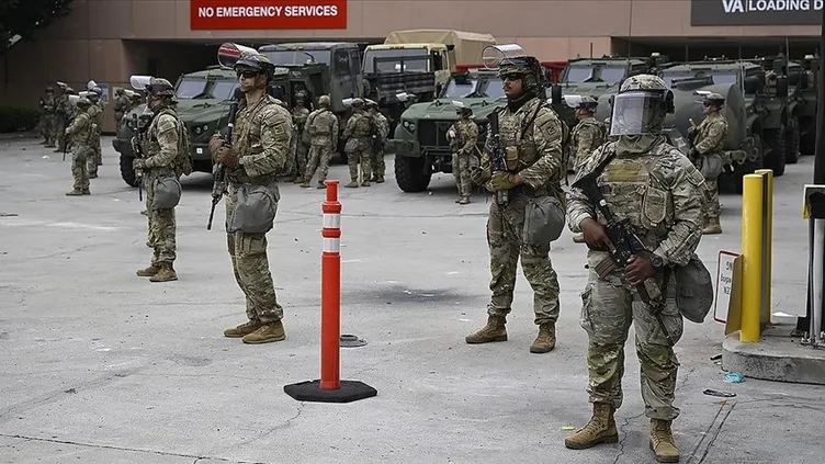 Federal hükümet ile yerel yönetim karşı karşıya geldi! Orduya hazırlanma emri verildi