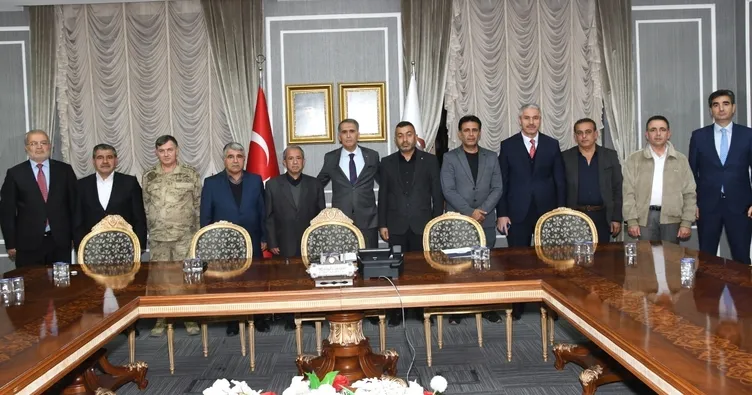 Husumetli aileler barıştırıldı