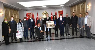 Vali Mahmut Çuhadar’a 3 Aralık Dünya Engelliler Günü ziyareti #adiyaman Vali Mahmut Çuhadar’a 3 Aralık Dünya Engelliler Günü ziyareti #adiyaman