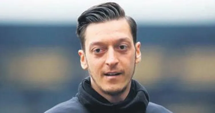 Mesut Özil, Rezerv Lig’de oynadı