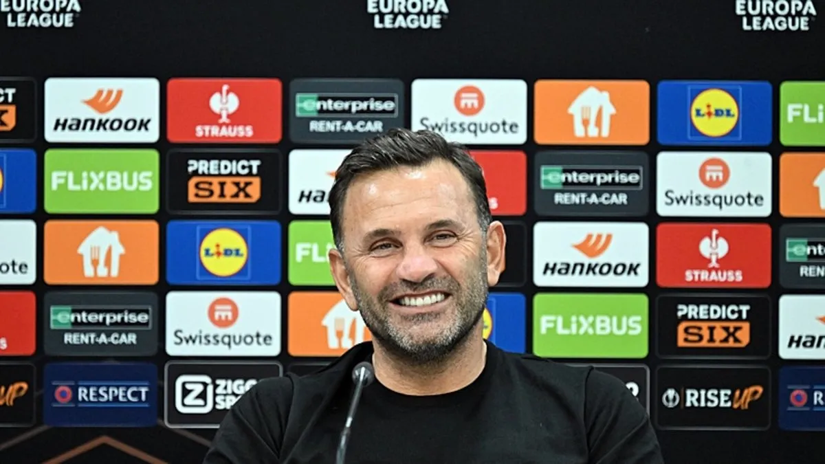 AZ Alkmaar - Galatasaray maçı öncesi Okan Buruk'tan Ziyech için flaş yorum!