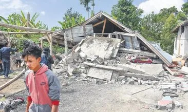 Endonezya’da deprem: 14 ölü