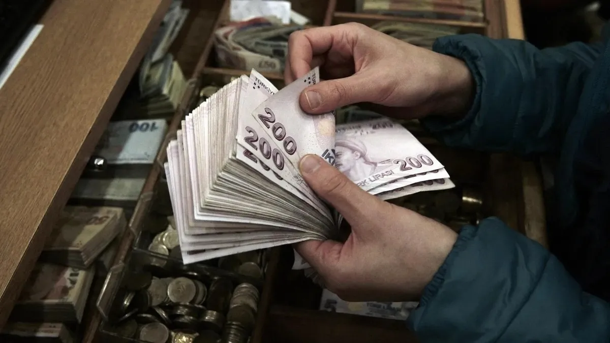 Bütçeden faize 1.8 trilyon TL gitti