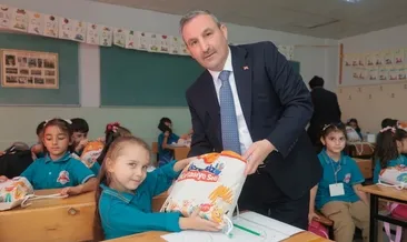 9 bin öğrenciye ücretsiz kırtasiye seti