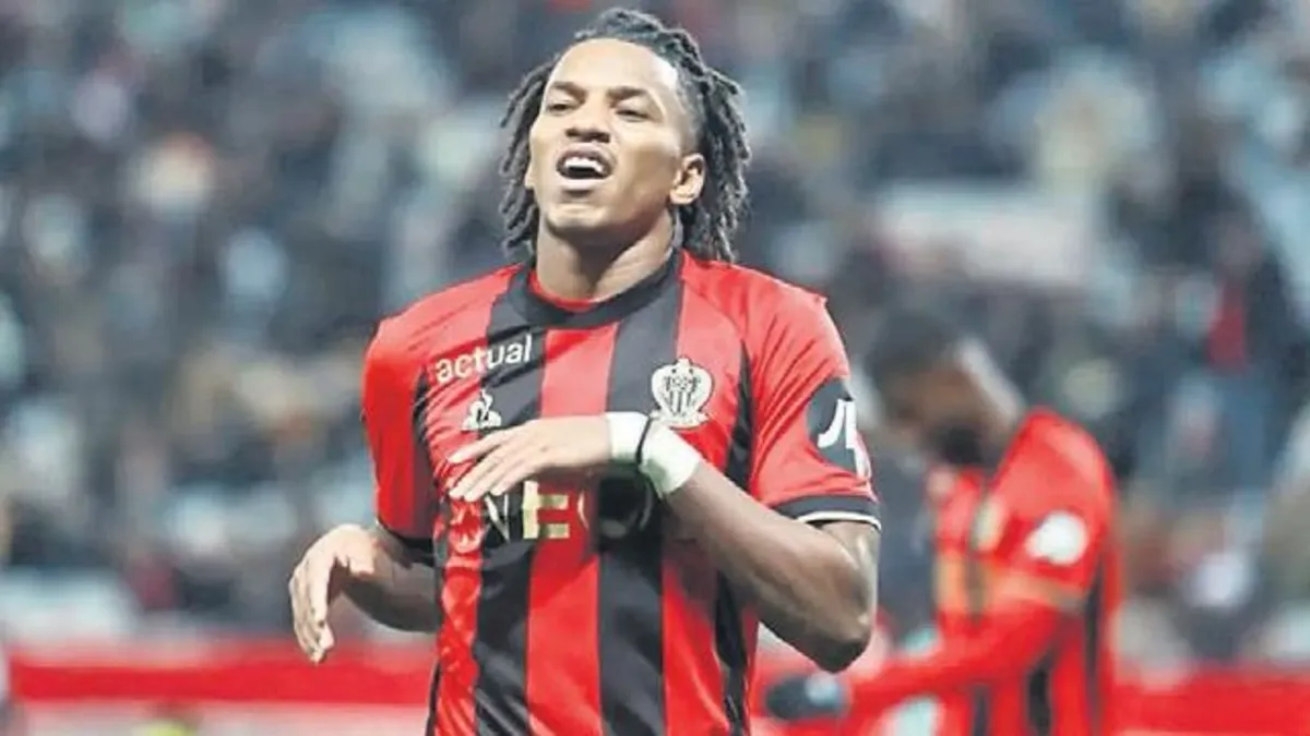 Orta sahaya Hicham hamlesi