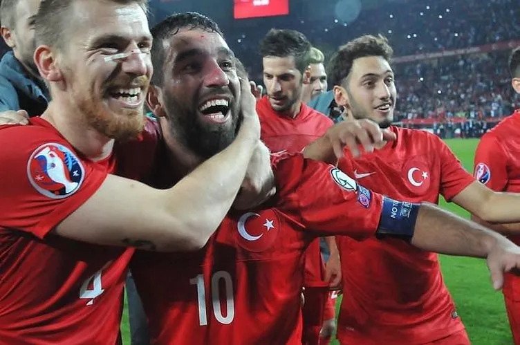 Türkiye - İzlanda maçı Twitter’ı salladı