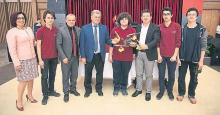 Seçilen 20 öğrenci kodlama öğrenecek