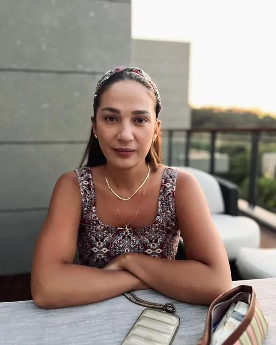 Sustalı Ceylan’ın Muteber’i Melike Güner’in ikiz çocukları olduğunu biliyor musunuz? Annelerinin kopyası...