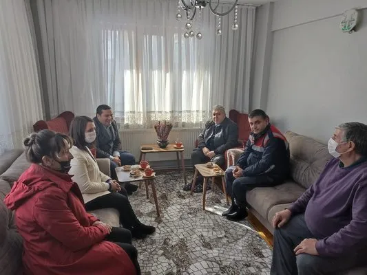 Pazaryeri Kaymakamı Altay şehit ailesini ziyaret etti