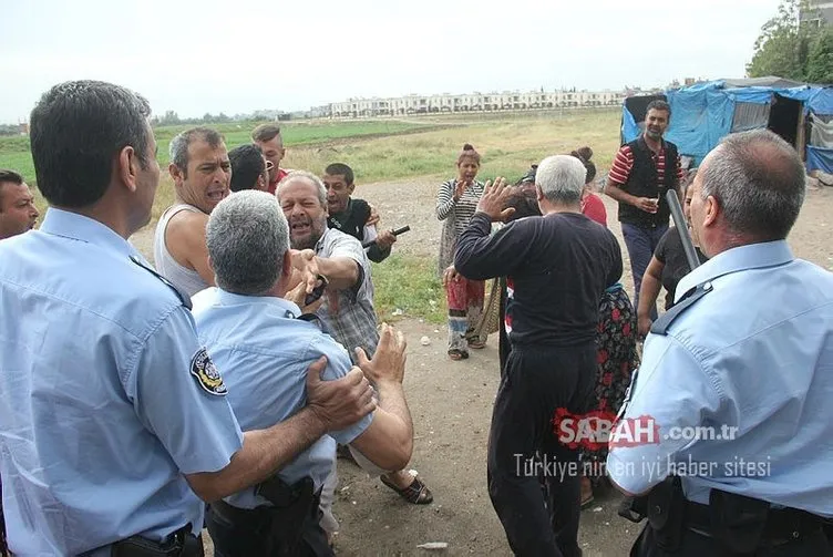 Adana’da polise saldıran Conolara biber gazlı müdahale!