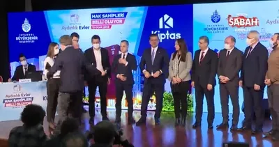 İBB’nin kura çekiminde ikinci skandal! Topu çeken hostes numarayı görünce gerip koydu | Video