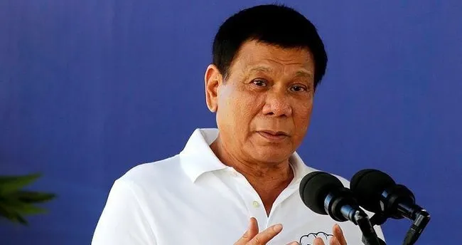 Rodrigo Duterte’nin konvoyuna bomba