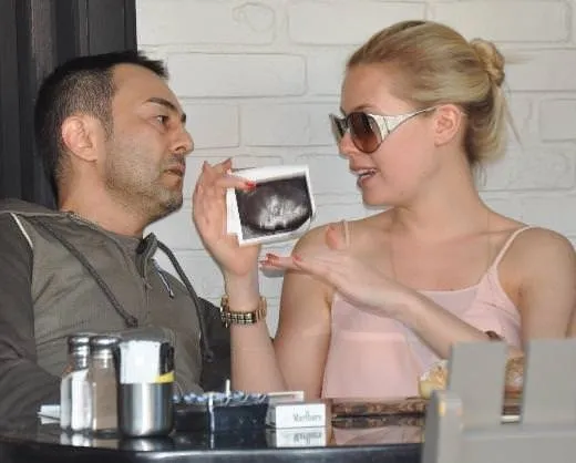 Serdar Ortaç baba mı oluyor?