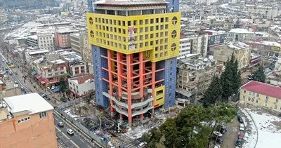 Dünyanın en saçma binası olarak adlandırılan bina yıkılıyor! Dünyanın en saçma binası nerede, neden yıkılıyor?