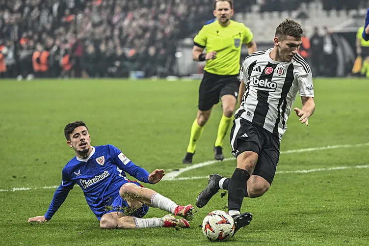 Son dakika transfer haberi: Beşiktaş’ın genç yıldızı Semih Kılıçsoy’a dev kanca! Eski defter yeniden açılıyor...