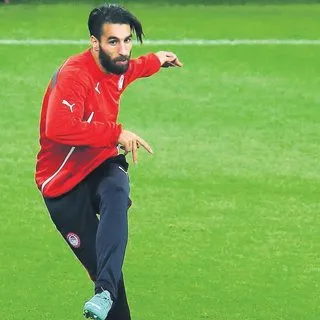 Jimmy Durmaz Galatasaray’a gelir!