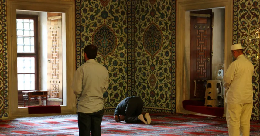 Namazı Bozan Durumlar Nelerdir? Ayetlerle Diyanet Açıklaması