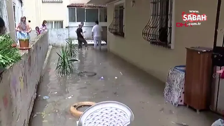 Bahçelievler'de evleri su bastı! O anlar böyle görüntülendi | Video