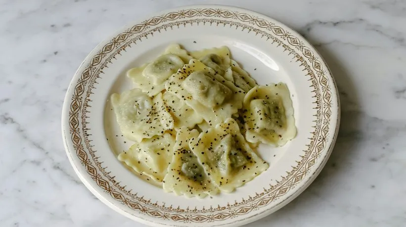 Ispanaklı peynirli ravioli tarifi: Bir de İtalyanların mantısını deneyin...