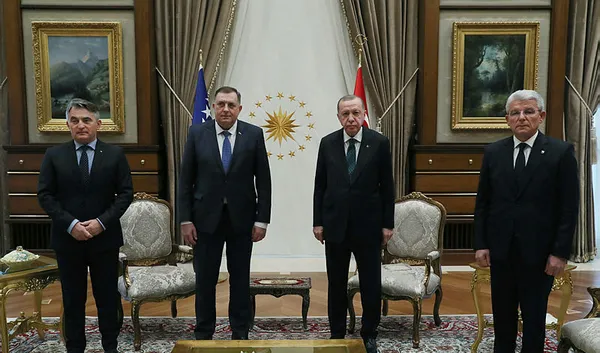 son-dakika-bosna-hersek-heyeti-ankarada-baskan-erdogandan-onemli-aciklamalar-1615909160783.jpg