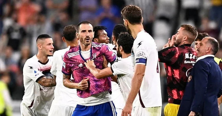 Serie A’da Juventus-Salernitana maçındaki ofsayt kararı tartışılıyor