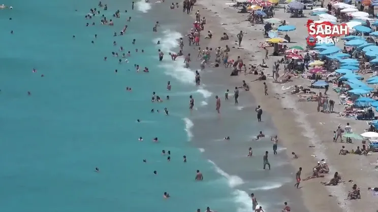 Fethiye'de bayram yoğunluğu trafiğe yansıdı | Video