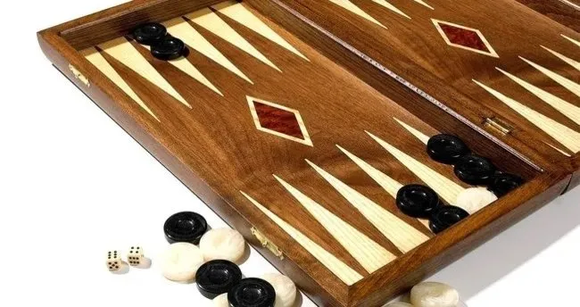 Tavla Terimleri Nereden Gelir? Tavla Zar İsimleri, Sayı Karşılıkları ve Tekerlemeleri