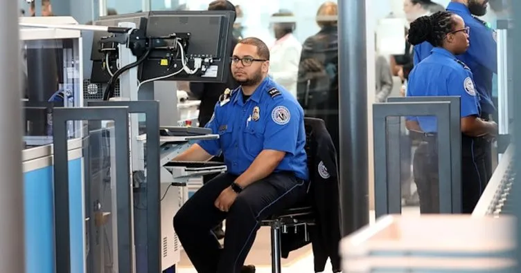 ABD’de hükümetin kapanması havalimanlarını da vurdu