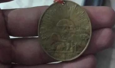 Erzurum’da tarihi keşif! İstiklal Madalyası ve tarihi belge gün yüzüne çıktı