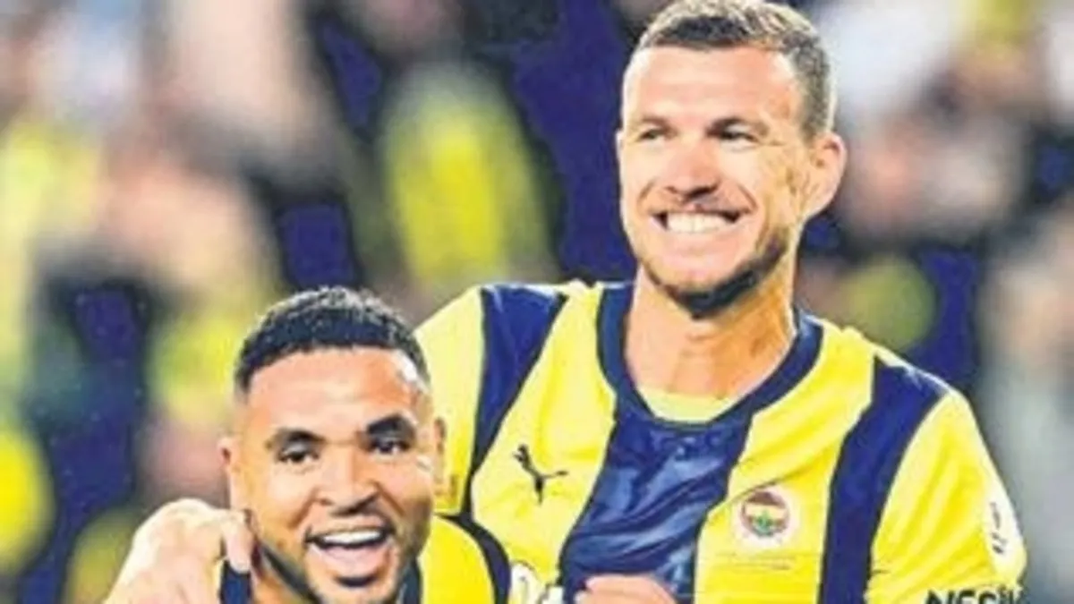3-5-2 sistemi ile oynamaya devam