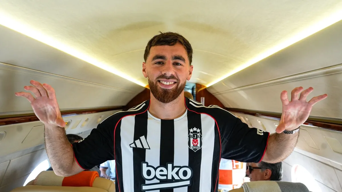 Orkun Kökçü’den Beşiktaş sözleri! Uçaktan paylaşıldı… Orkun Kökçü’den Beşiktaş sözleri! Uçaktan paylaşıldı…
