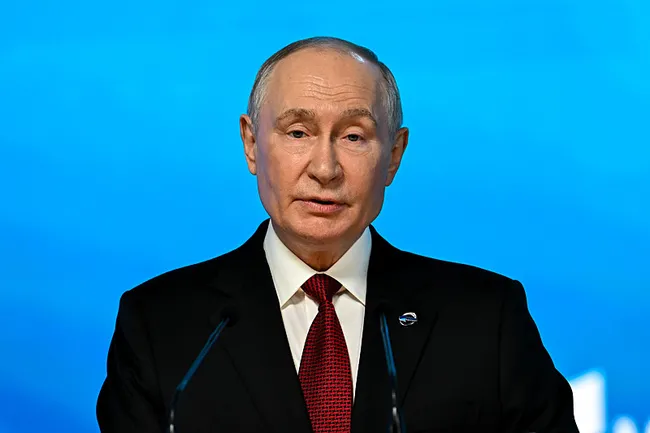 putinden-avrupaya-gozdagi-dogrudan-saldiri-olursa-tum-silahlarin-kullanilmasi-gundeme-gelir-1790882091101.jpeg Putin’den Avrupa’ya gözdağı: “Doğrudan saldırı olursa tüm silahların kullanılması gündeme gelir”