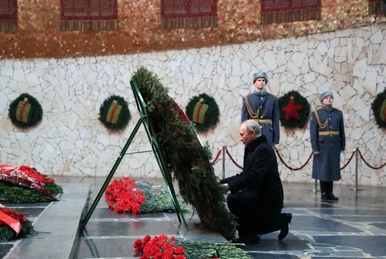 Fotoğraftaki detay dünyayı endişelendirdi! Putin Çeget’i yine ortaya çıkardı, akıllara nükleer savaş geldi
