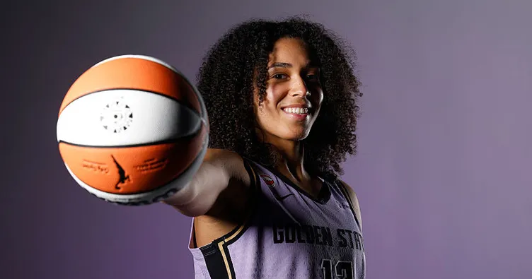 Janelle Salaün, Galatasaray’a imza attı!