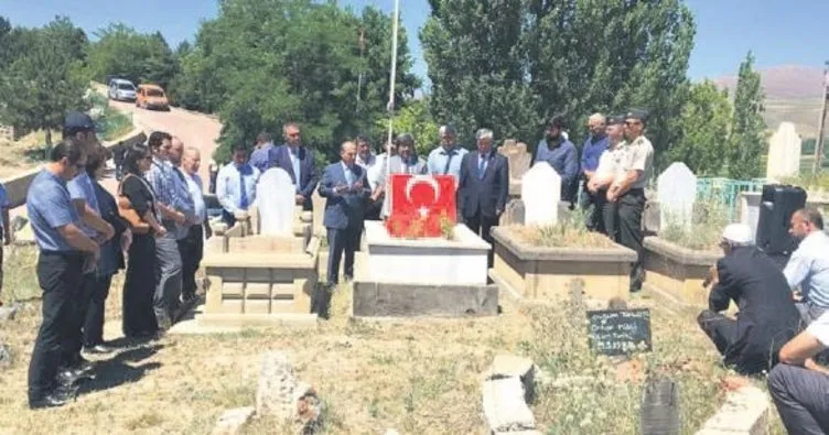 Pınarbaşı’nda şehit mezarları ziyaret edildi